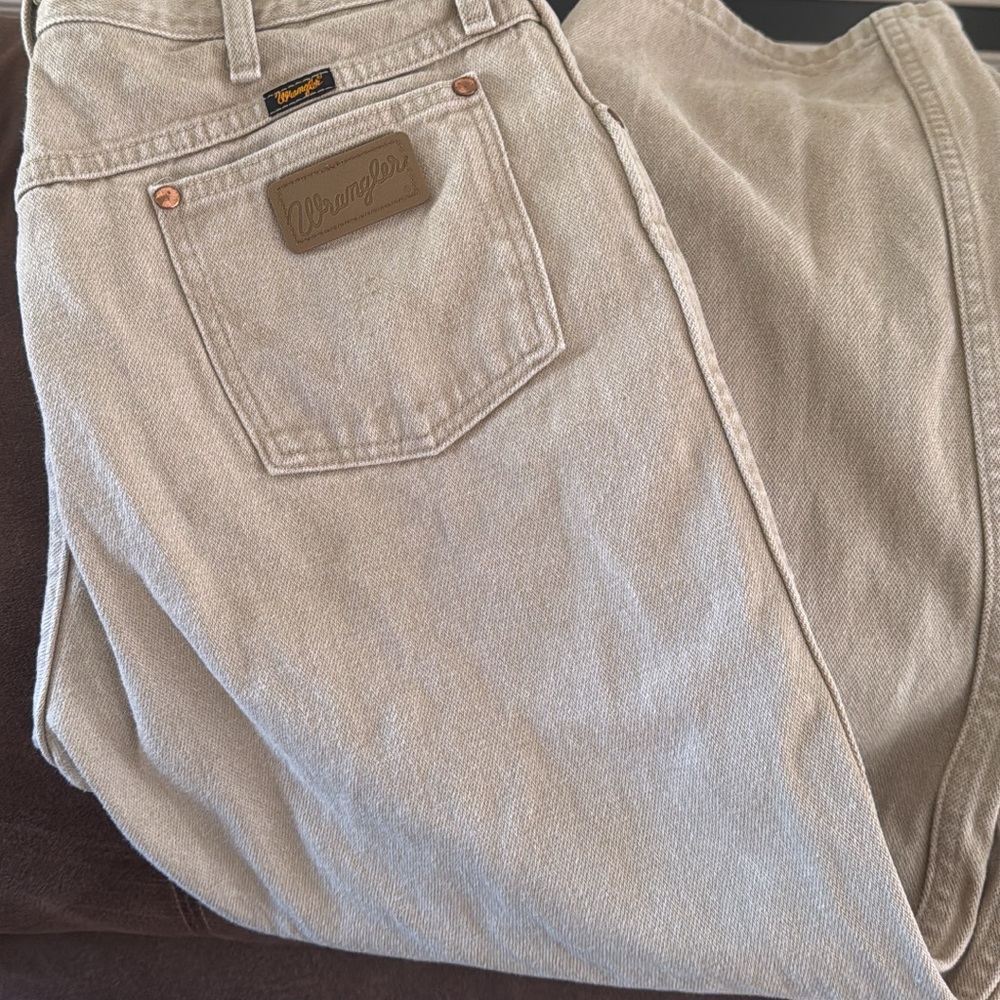 Wrangler 36x32 jeans